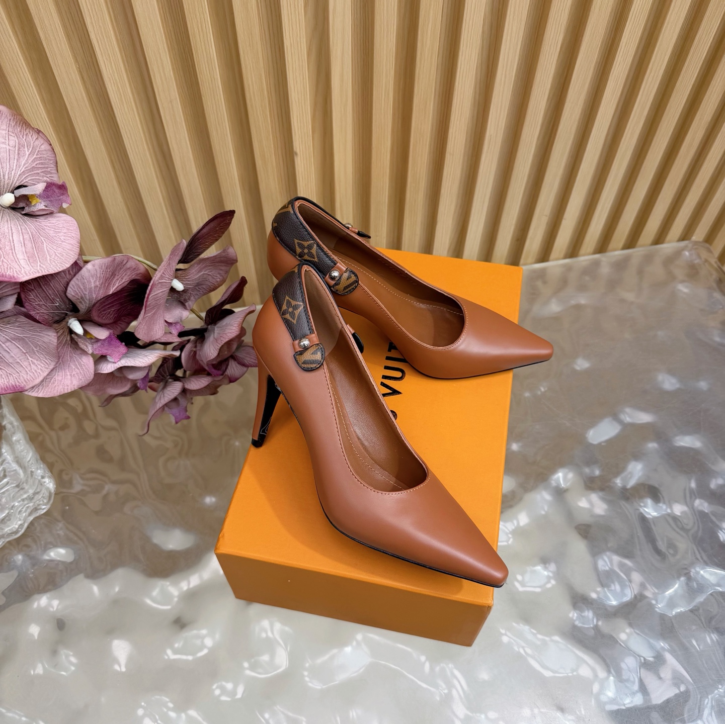Women's high heels